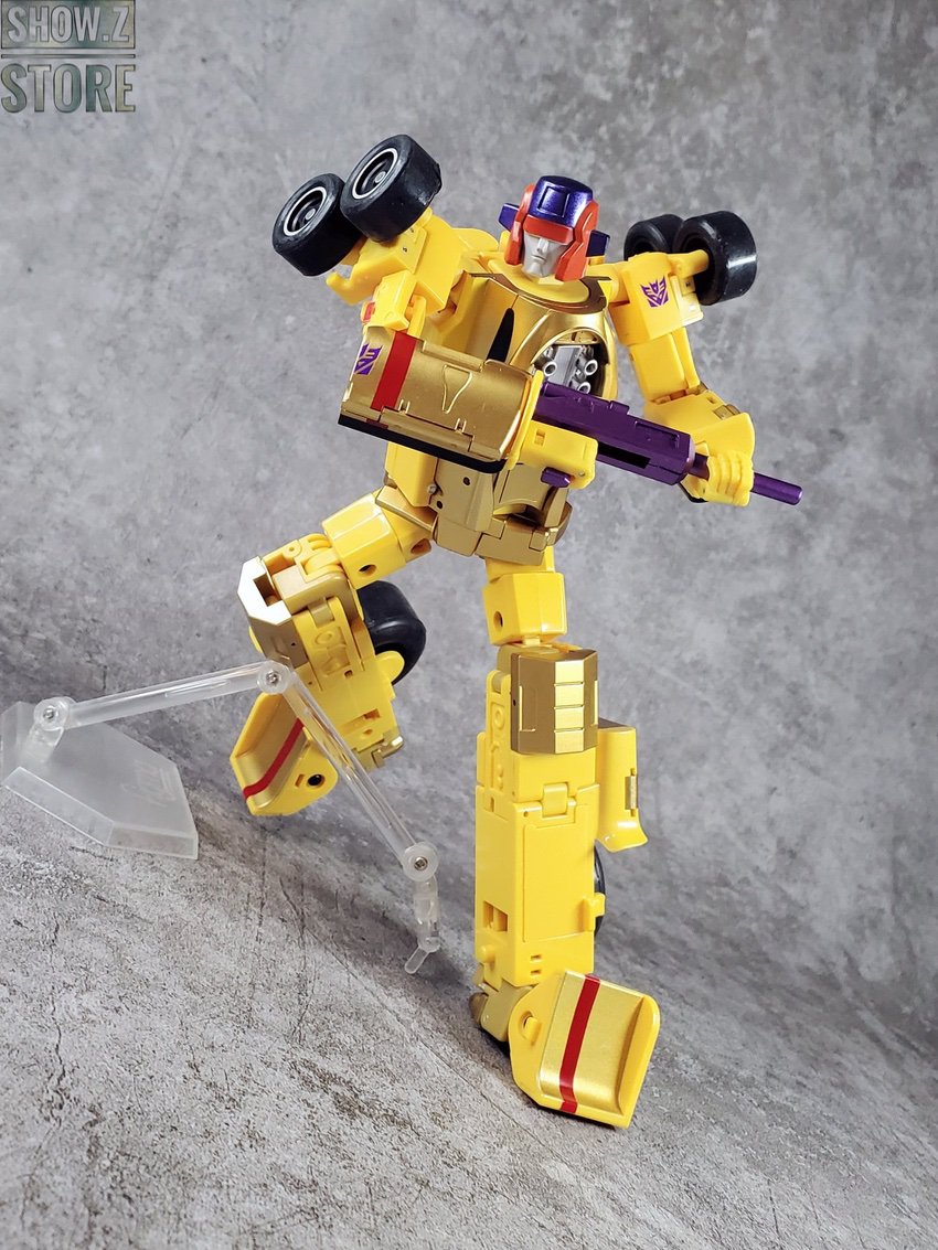Details about   Transformers DX9 War In Pocket G1 D17 D-17 Dragstrip Action Figure Robot Car NEW 